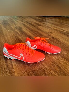 Nike Tiempo Legend 10 Hot Lava/white Soccer Cleats